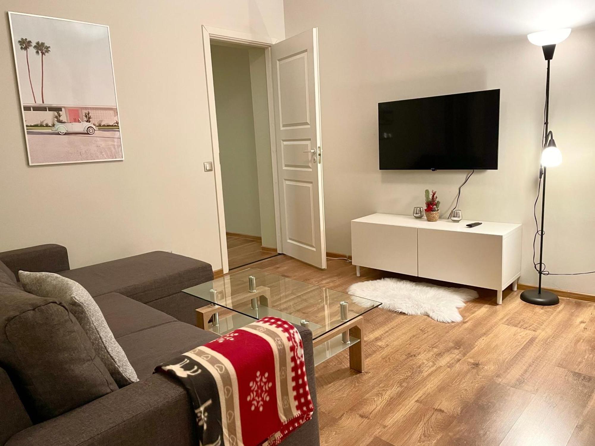 Spacious Holiday Apartment With Wifi And Parking بارنو المظهر الخارجي الصورة